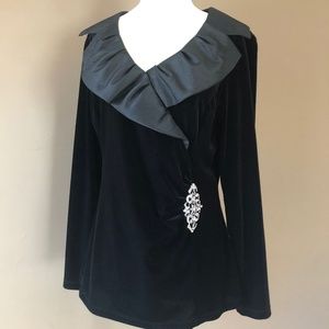 Black velvet top